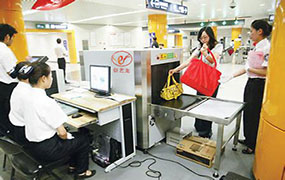 全國軌道交通、快遞等行業發展迅速，快遞X光安檢機出招！